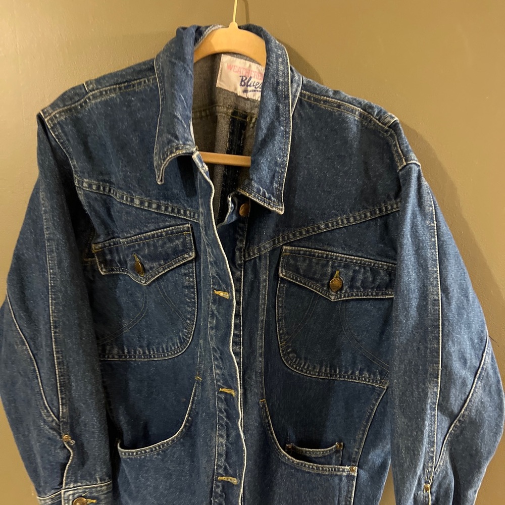 weathered blues jean jacket Womens Medium